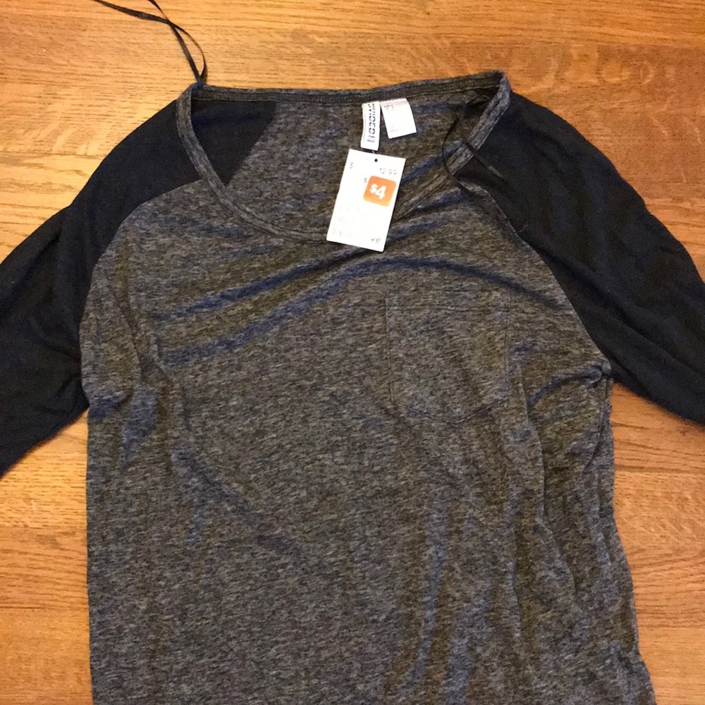 Two Three-Quarter Sleeve Pocket Tees - Picture 2 of 3